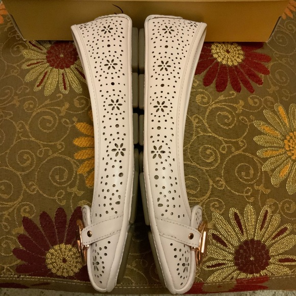 Michael Kors Fulton Moccasin - Picture 8 of 9